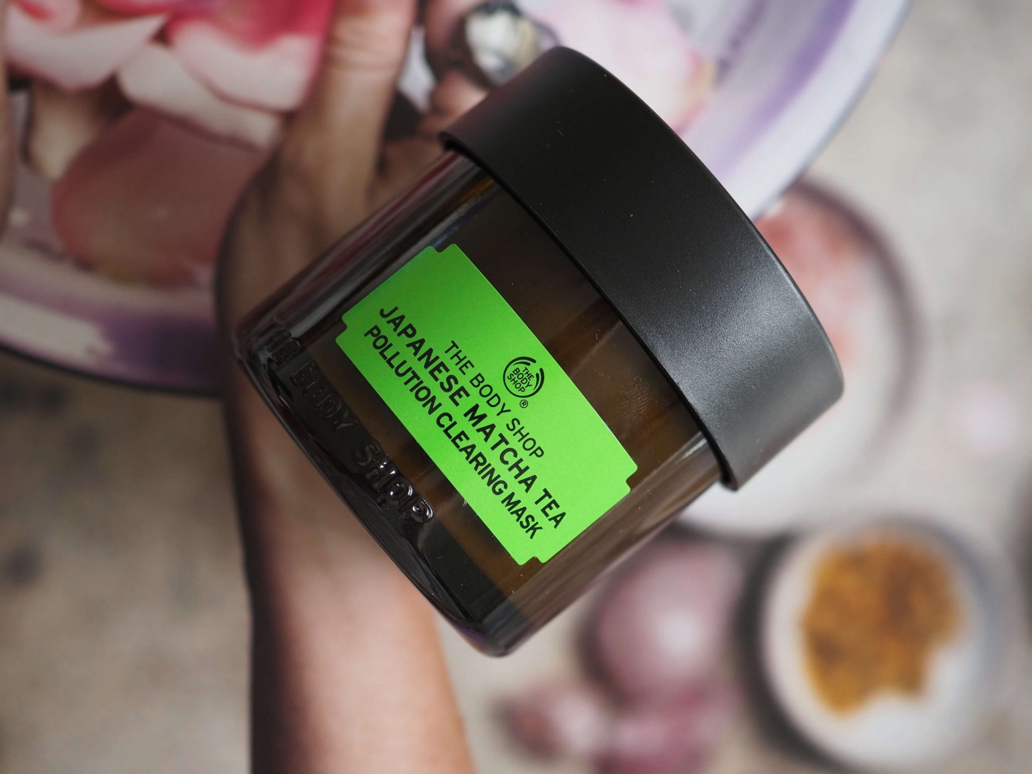 hånd Stipendium pastel The Body Shop Japanese Matcha Tea Pollution Clearing Mask -